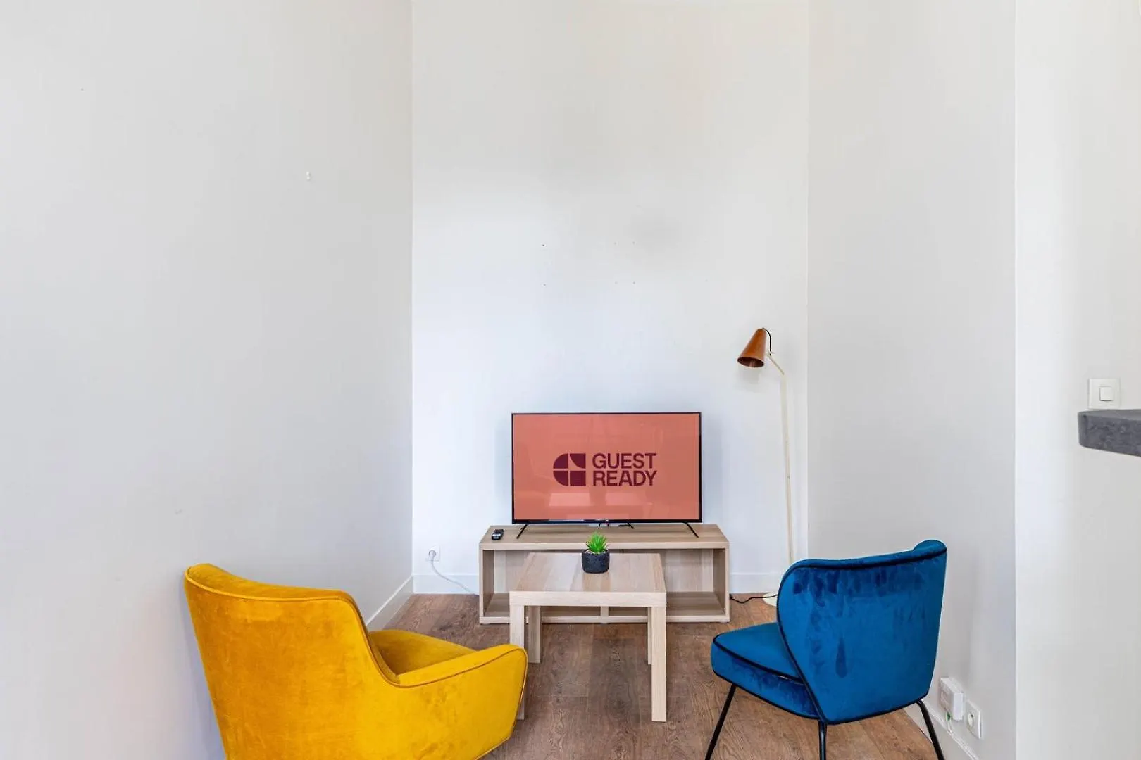 Guestready - Comfortable Retreat In The 11Th Arr Paris 0*,
