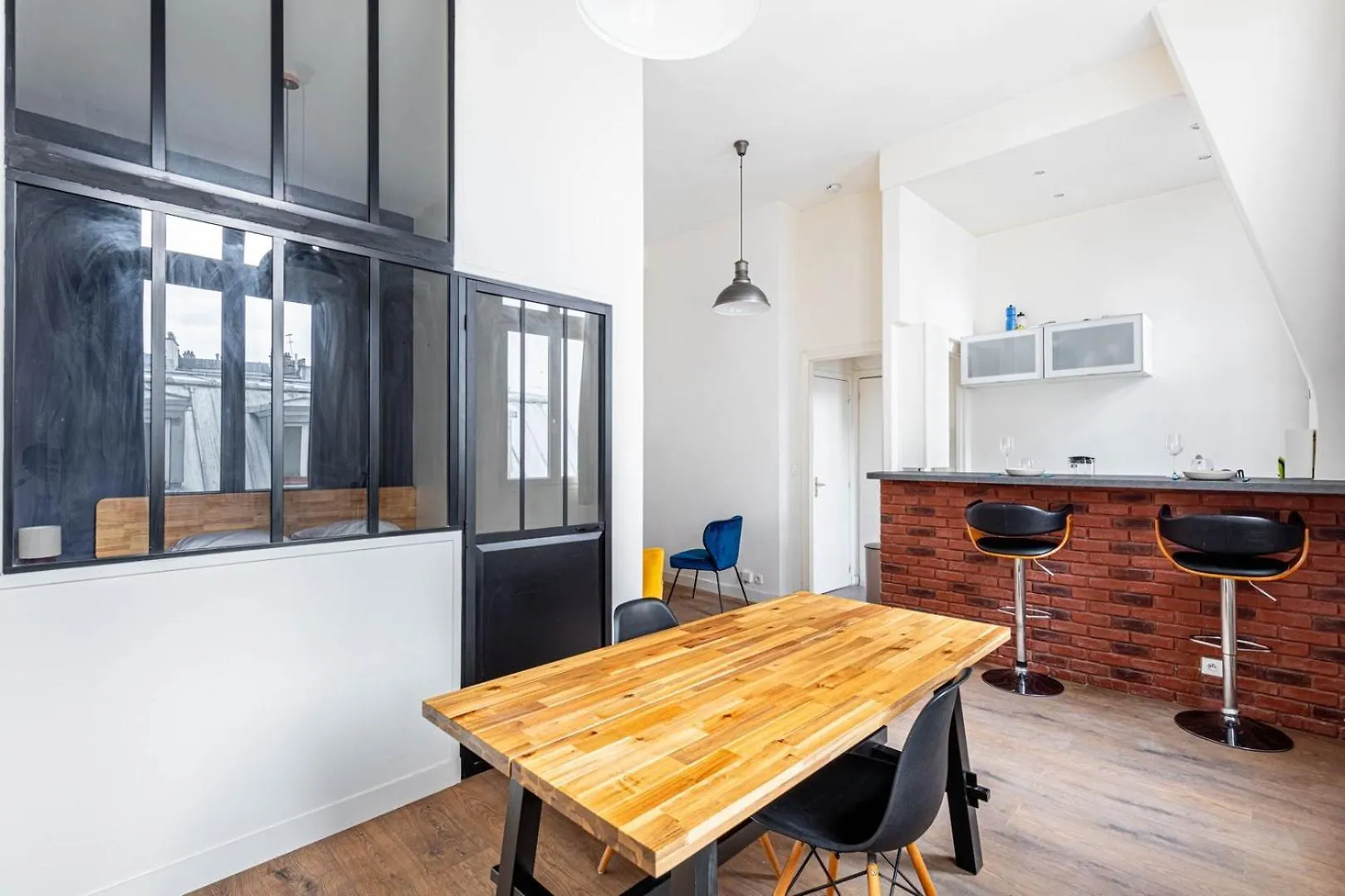 Guestready - Comfortable Retreat In The 11Th Arr Paris Apartment